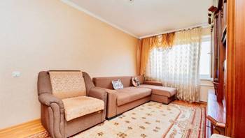 https://images.proimobil.md/451imbf2Zcpe3PVQAzR1j2j4PUhwnxNxQDSHFqJ5WjU/resize:fill:350:198:1/gravity:ce/bG9jYWw6Ly8vZXN0YXRlL2xyLzg2OWI4NGU4LTFkOGUtNDMyNS1hODUzLTMzNGM4NjZhNmFmMC5qcGVn