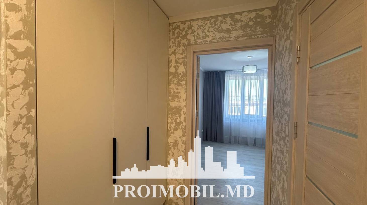 https://images.proimobil.md/45YkkEQbm5vHaZ97X3aHNoqPznlWvjjvjkAgaYTE7Og/watermark:0.75:so:0:30:0.39/resize:fill:1460:816:1/gravity:ce/bG9jYWw6Ly8vZXN0YXRlL2xyLzZhNjVkMGRmLTdhYTMtNDI0OC1hMjdkLTEwMmE2NWQzN2UxOS5qcGVn