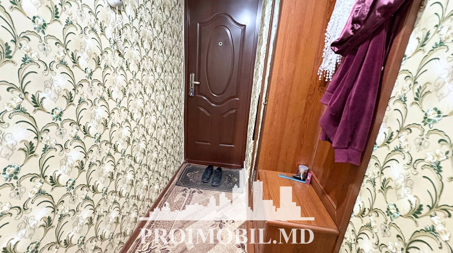 https://images.proimobil.md/4FS6U0KKQN8PNL8TsO3ksH98NkFw70-KKS0AHt3ISKk/watermark:0.75:so:0:30:0.39/resize:fill:1460:816:1/gravity:ce/bG9jYWw6Ly8vZXN0YXRlL2xyL2YxMGE5NDEwLTZhZDktNDhhNi05MmZiLTQ2ODI4MDAzZDdkYS5qcGVn