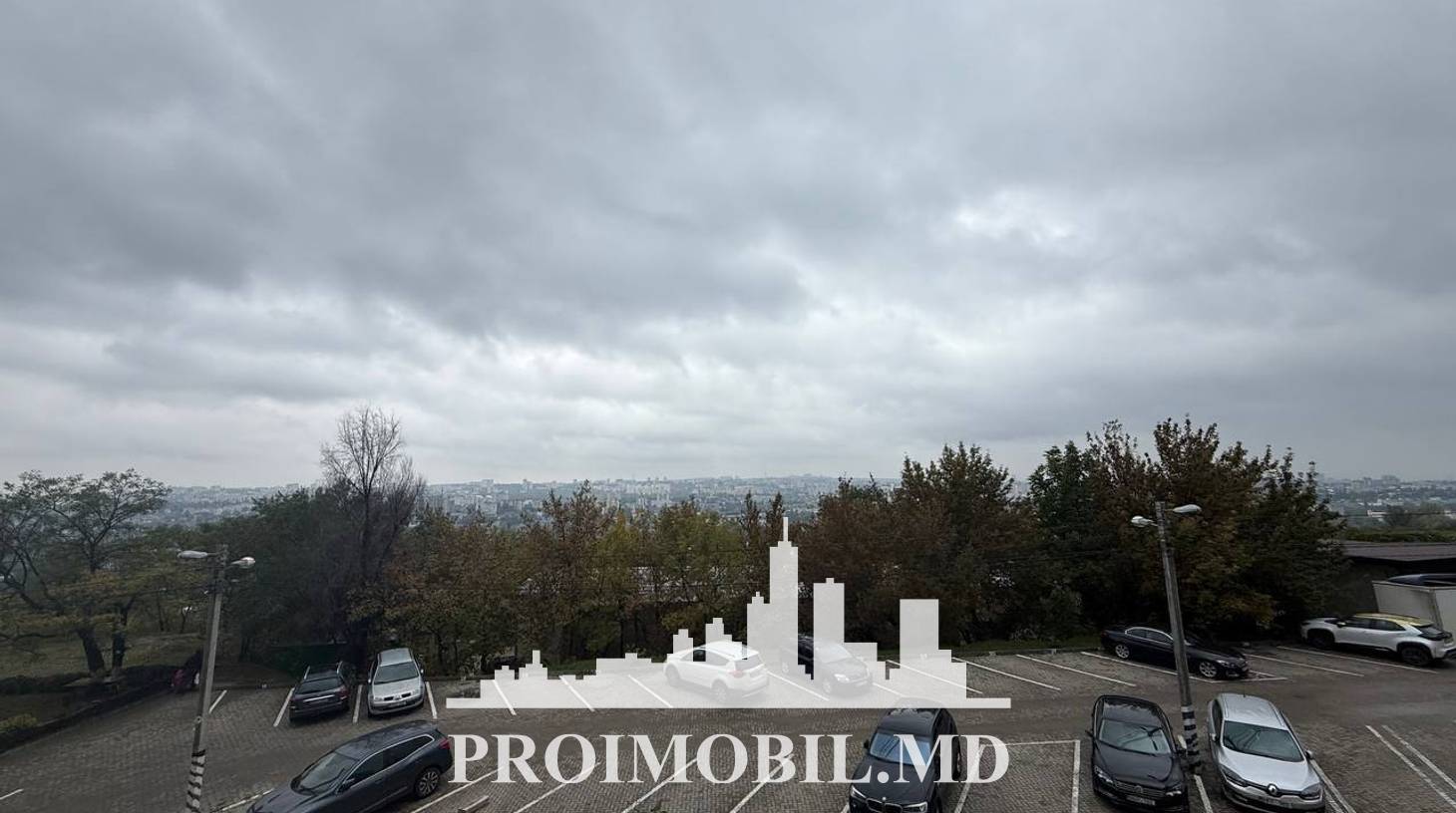 https://images.proimobil.md/4FplUPssyrwiFAJM2rw7sU-nUYo0yc03-3RKU_A9S9c/watermark:0.75:so:0:30:0.39/resize:fill:1460:816:1/gravity:ce/bG9jYWw6Ly8vZXN0YXRlL2xyLzM1MTJjNmY3LWQyZDQtNDA0ZC1iYWJmLTBlNTkwNGQ2YmRlMS5qcGVn