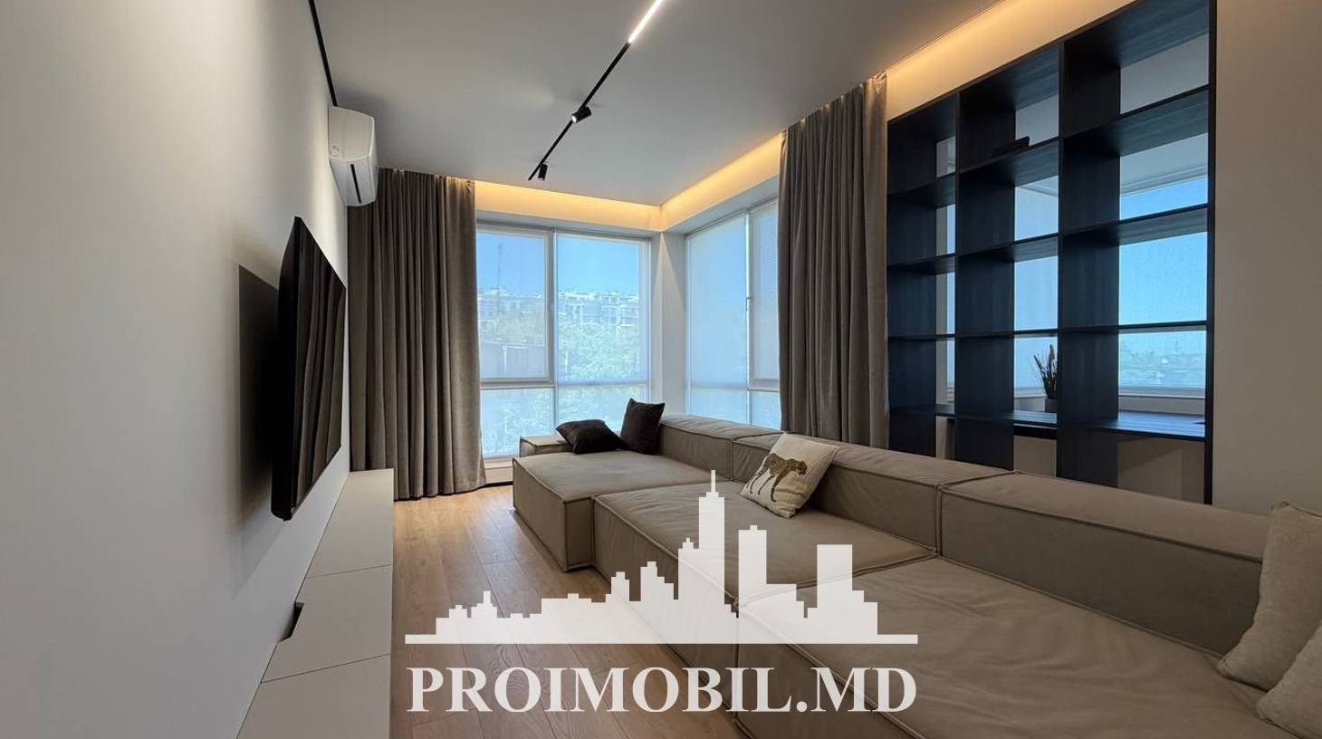 https://images.proimobil.md/4G73Dtv7JdbNpmzZlfOw-5e8Ncm6lO9cPsiW5WVXCaM/watermark:0.75:so:0:30:0.39/resize:fill:1460:816:1/gravity:ce/bG9jYWw6Ly8vZXN0YXRlL2xyL2QzZmYwNjEyLThiZDMtNGZhMS1iMTVlLWViMDlmMjQxYzFlNy5qcGVn