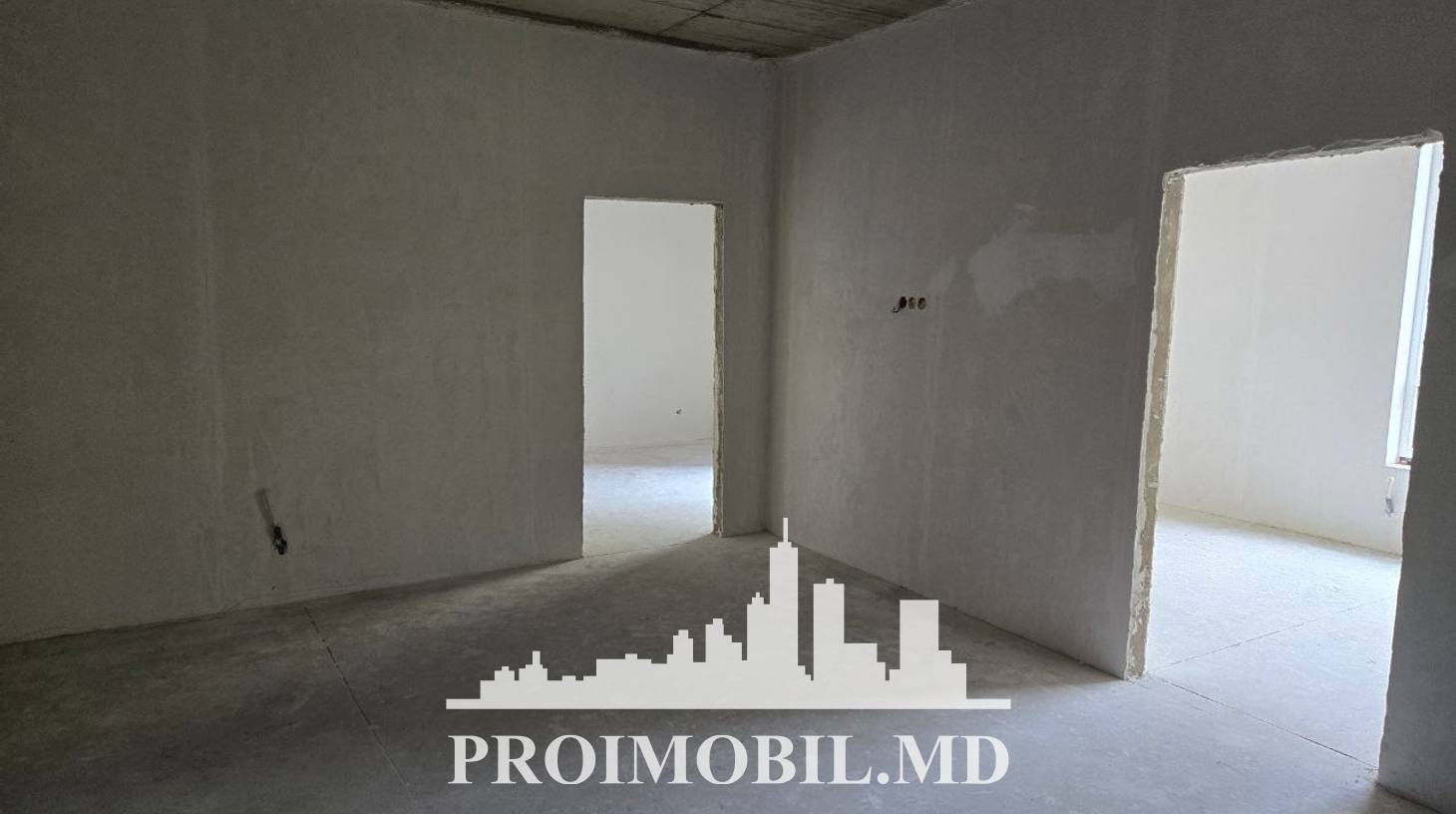 https://images.proimobil.md/4GibKPYMghmk2AaRRWErKSn3jKwATR_YQudI6aYGcMA/watermark:0.75:so:0:30:0.39/resize:fill:1460:816:1/gravity:ce/bG9jYWw6Ly8vZXN0YXRlL2xyLzVlMDY3YzQ3LTUwZDQtNGNmOS1hZjg1LTkyMDdkMDg2NDU2MC5qcGVn