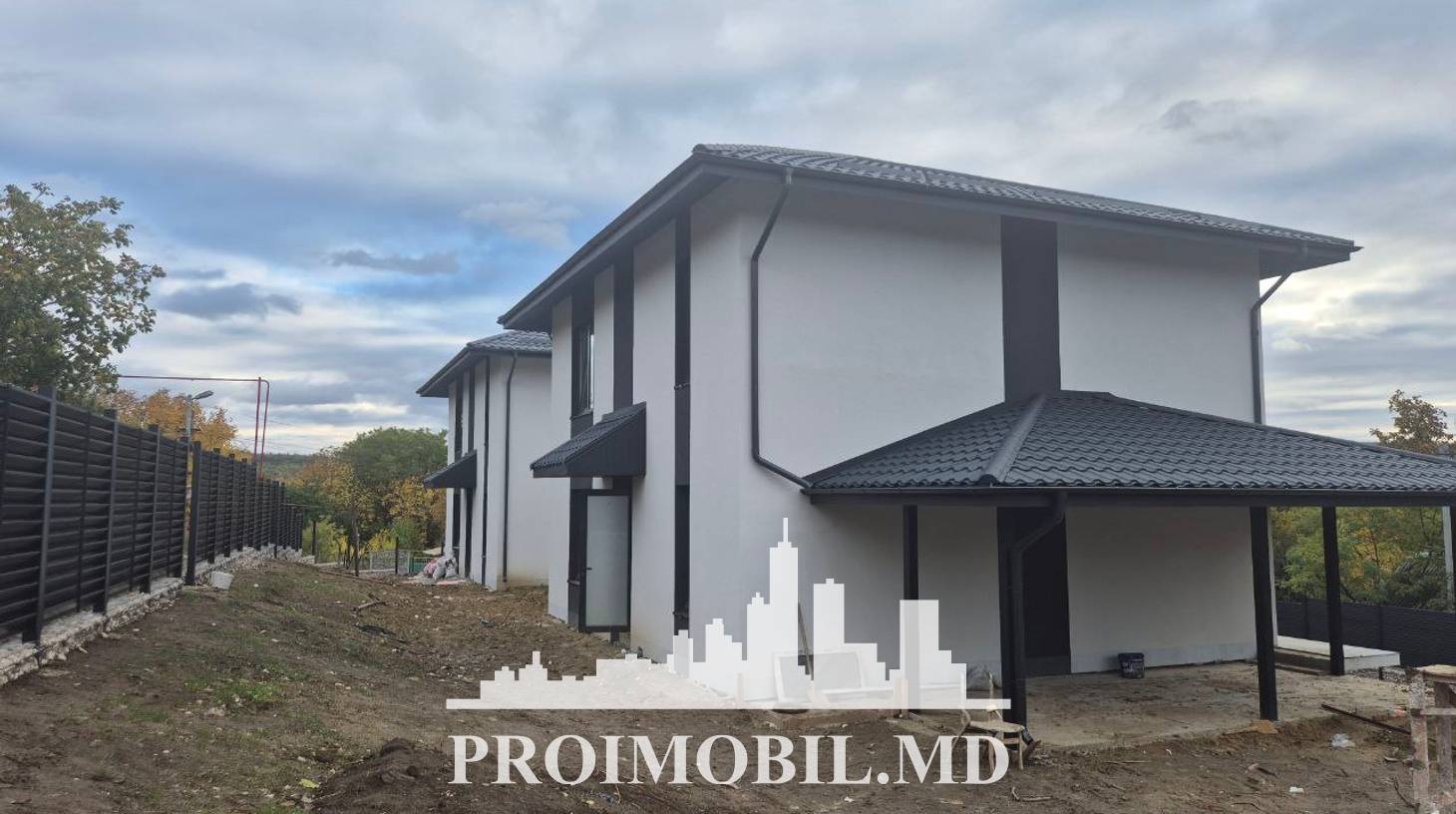 https://images.proimobil.md/4LA_ZjQS5xLRzQ3xrhgOyoYee4tObxCi_x0S15Mq_pg/watermark:0.75:so:0:30:0.39/resize:fill:1460:816:1/gravity:ce/bG9jYWw6Ly8vZXN0YXRlL2xyL2E1OWZlNzZhLTNlMGQtNGJiNS04Njc4LTQzNWUxZGNjZmVjZi5qcGVn