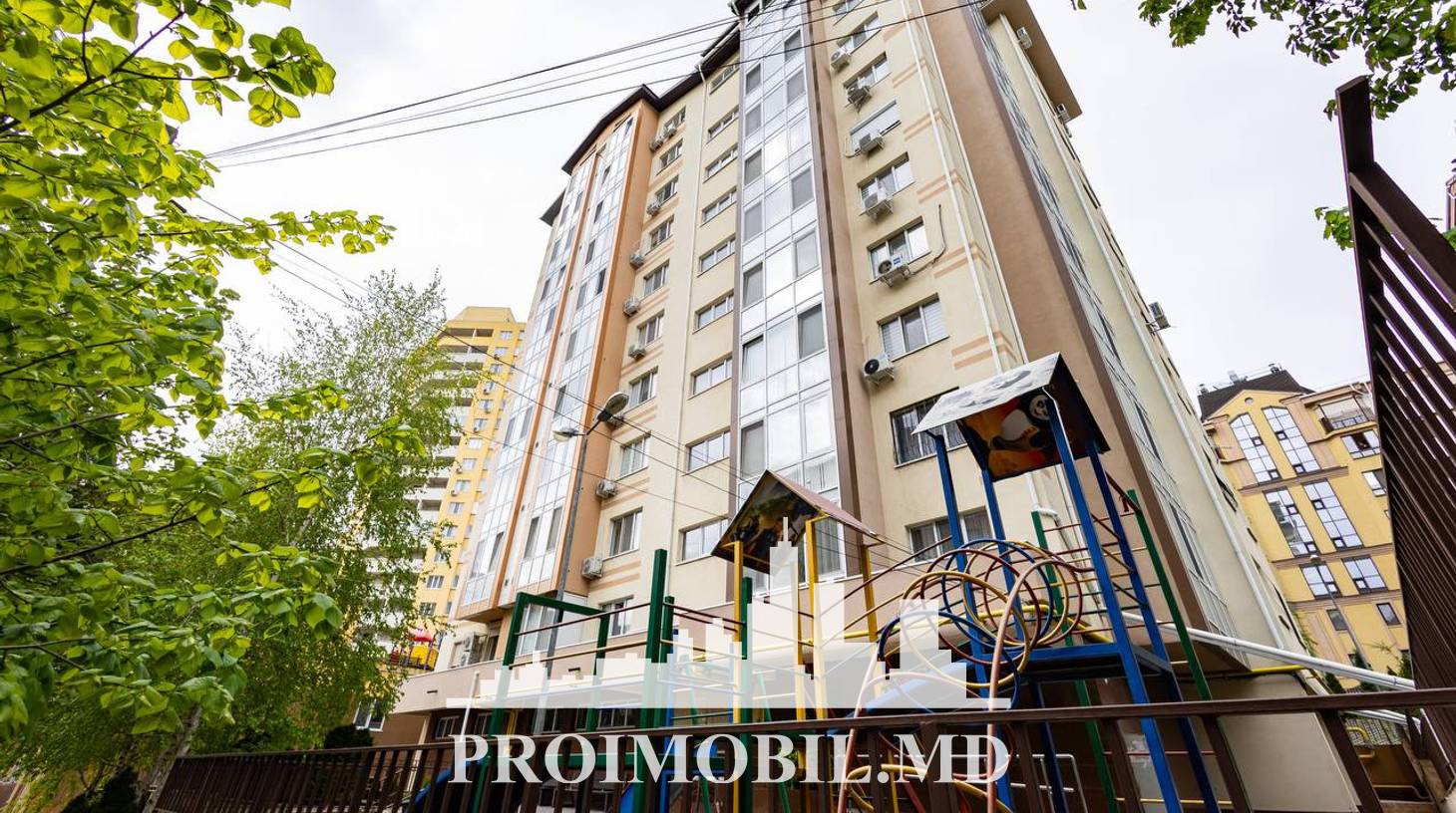 https://images.proimobil.md/4QsRX0RfzKskNqr_VPcDrzfP_zVcbBr_rl_USzokFas/watermark:0.75:so:0:30:0.39/resize:fill:1460:816:1/gravity:ce/bG9jYWw6Ly8vZXN0YXRlL2xyL2IyNTk3MzVkLTEyZjItNDE1NC04MDU4LTdiZTFiNjBhNzMyMy5qcGVn