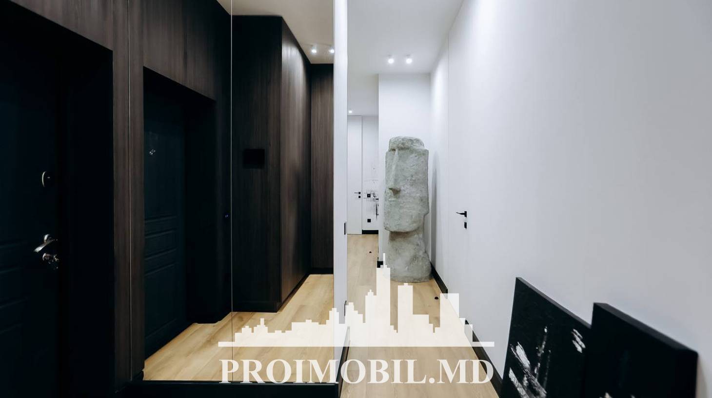 https://images.proimobil.md/4RmUf4i9IUovb0c8T0ExJXxBCbi8tLdf0oJVg5CgOQY/watermark:0.75:so:0:30:0.39/resize:fill:1460:816:1/gravity:ce/bG9jYWw6Ly8vZXN0YXRlL2xyL2U4YjBjMTU5LTJjMzgtNGJjMi1iYjk2LWY5MGRkM2E3OTYwZS5qcGVn