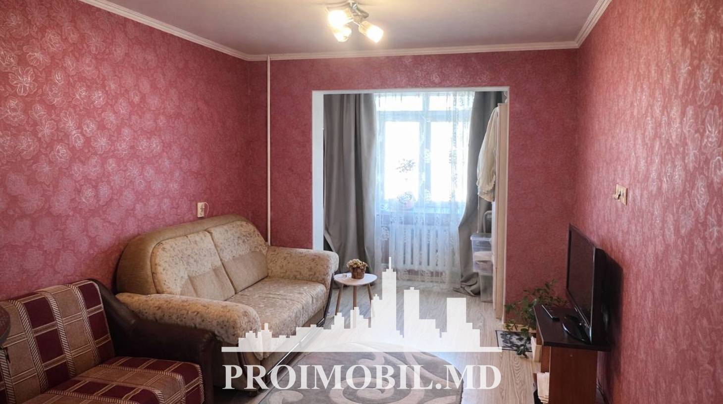 https://images.proimobil.md/4S-Cypknp274FzE372eT0punLJaLuWCAoxY8hGQSfUg/watermark:0.75:so:0:30:0.39/resize:fill:1460:816:1/gravity:ce/bG9jYWw6Ly8vZXN0YXRlL2xyLzcyYjA0NjM1LTlmYjctNDc3Mi05NDFjLTk3NDg4YjlkNTI1Ni5qcGVn