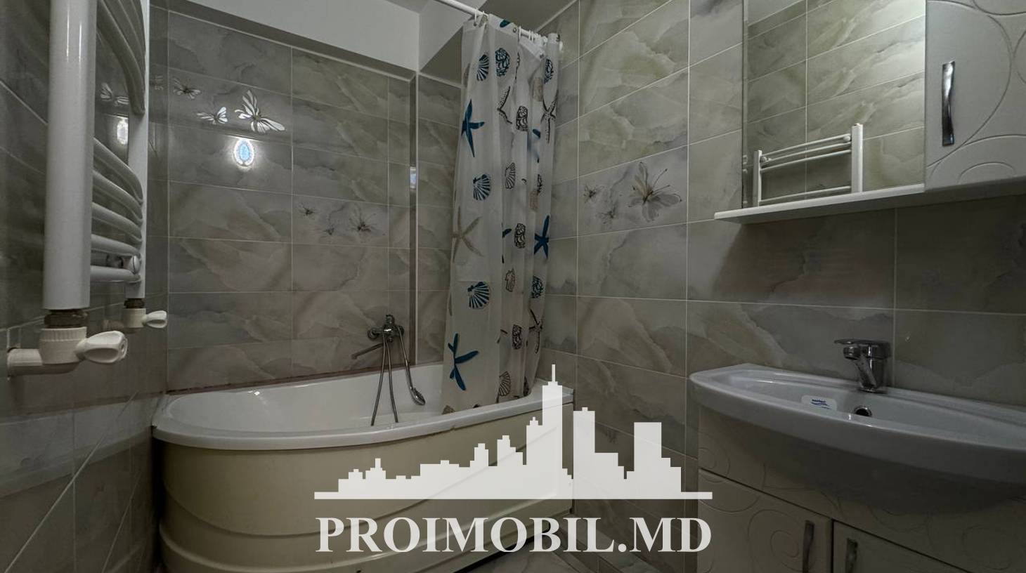 https://images.proimobil.md/4U82bZbX2Xp_HDKcdik4s4iPZv7kvrvzZfu5xTeCiXA/watermark:0.75:so:0:30:0.39/resize:fill:1460:816:1/gravity:ce/bG9jYWw6Ly8vZXN0YXRlL2xyLzljZGUwN2Q3LTE0YjItNGMzNi04NjU2LTMyODE0ZTY3ZGFhOS5qcGVn