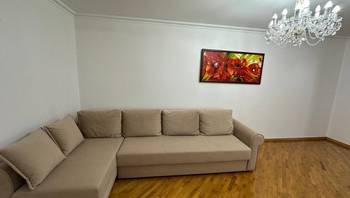 https://images.proimobil.md/4b9Ieegv6Ita3nYkXzacxOuE3a6NQ2fgRH422YXVKDQ/resize:fill:350:198:1/gravity:ce/bG9jYWw6Ly8vZXN0YXRlL2xyL2UxOWY4YjU5LWUxNDYtNDg1NS05YTcwLTJkMzI3NzA5OTk2Ni5qcGVn
