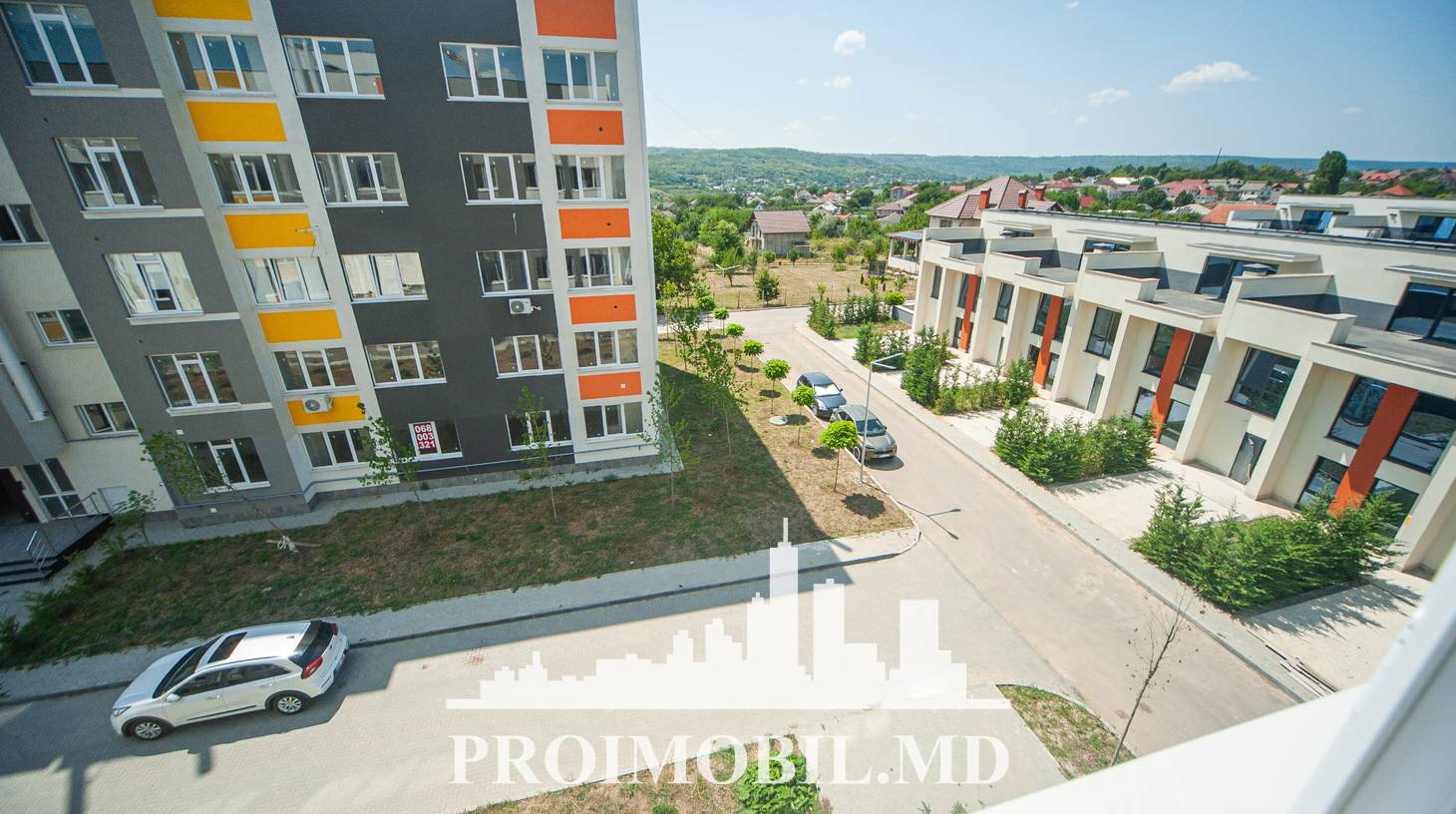 https://images.proimobil.md/4fNw4gEB0IIlWfQhdC4fCWwN0jrmDKIvVmXeFlQQnc0/watermark:0.75:so:0:30:0.39/resize:fill:1460:816:1/gravity:ce/bG9jYWw6Ly8vZXN0YXRlL2xyL2MzY2IzYWE5LTM0YWMtNGVkZC05NDFlLWU3ZjhhMGE0NzY1ZS5qcGVn
