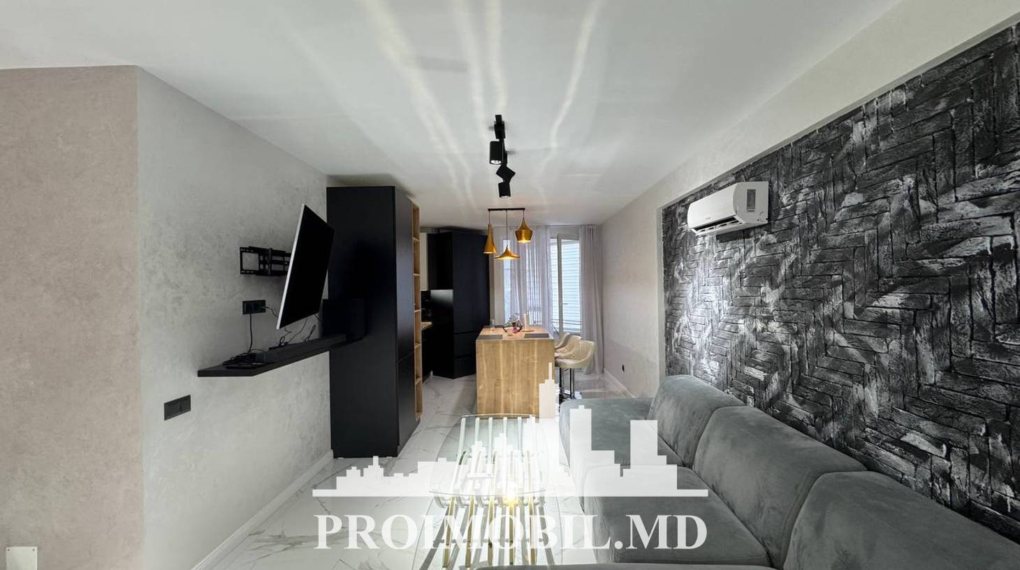 https://images.proimobil.md/4hAQ0o4c2tFtn9COm4XRvgQ-oc5u9keYJsLLaAaJ8zs/watermark:0.75:so:0:30:0.39/resize:fill:1460:816:1/gravity:ce/bG9jYWw6Ly8vZXN0YXRlL2xyL2FhZmEyY2M5LTM4ZmItNDkyOS1iYjVlLWNkMTg3Nzg4MjQzMS5qcGVn