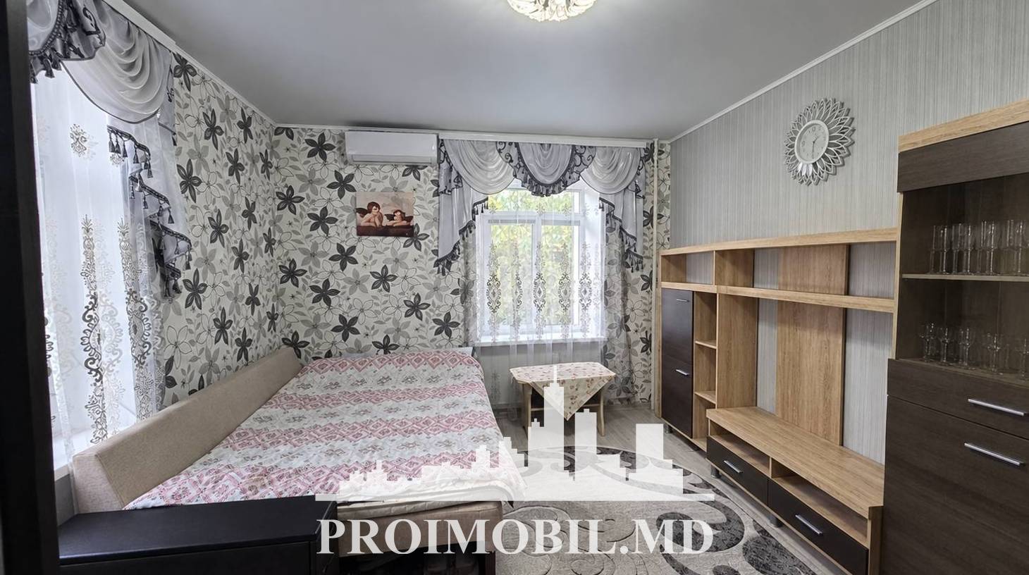 https://images.proimobil.md/4jdhQixGgcTeqTgZ928O5aXfl7i5EfvLhdUC1hTDTI0/watermark:0.75:so:0:30:0.39/resize:fill:1460:816:1/gravity:ce/bG9jYWw6Ly8vZXN0YXRlL2xyL2Y3M2MyMDdkLTlkMjctNGU1ZC1hZTkwLWU4MDhiYjE4MmE2MS5qcGVn