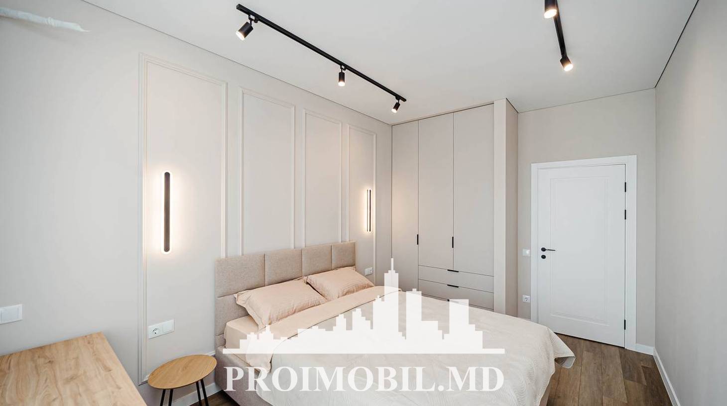https://images.proimobil.md/4joCYNl_ZF8phVNQVXB4d8o7szMMshWkqcLp9o8TwkY/watermark:0.75:so:0:30:0.39/resize:fill:1460:816:1/gravity:ce/bG9jYWw6Ly8vZXN0YXRlL2xyLzE5ZTFhMDg5LWIxYTktNDYwNS04ZGY5LTJjZjM1MWZhMTVlYS5qcGVn
