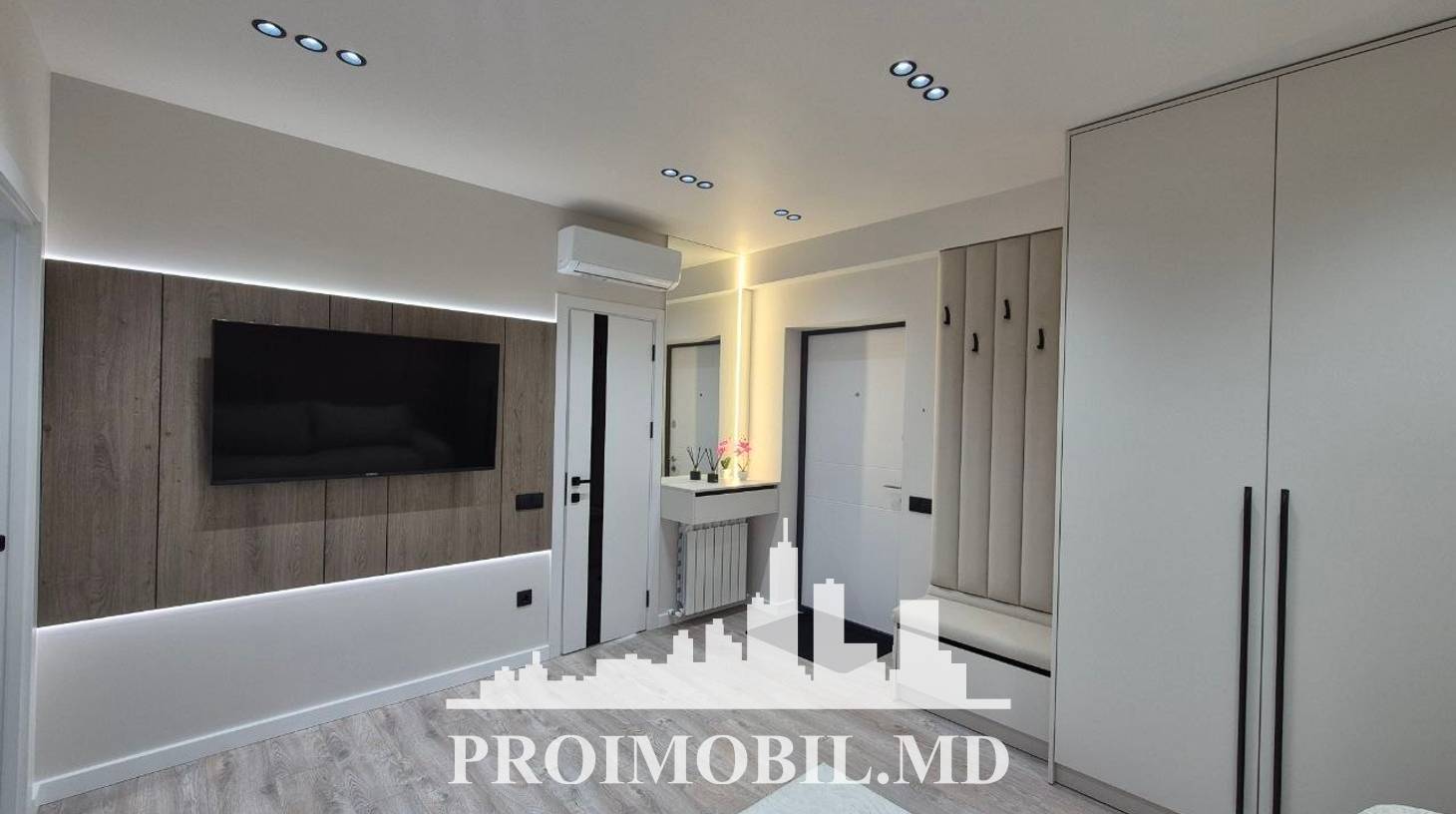 https://images.proimobil.md/4m_rFhJMsex4Z9sYlyoliB0r9eXoydzUxdw-V-2G4O8/watermark:0.75:so:0:30:0.39/resize:fill:1460:816:1/gravity:ce/bG9jYWw6Ly8vZXN0YXRlL2xyLzBhZDhlNTM2LWFlZjYtNGQ5ZS1iMDliLWY5OWQ4YzkzZDM4MS5qcGVn