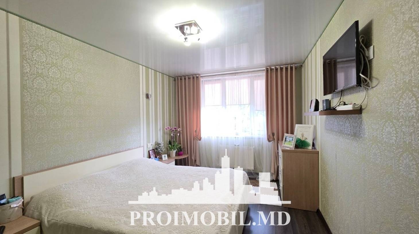 https://images.proimobil.md/4nWVBswN9O26PJQJUzo5H-b8dS8hGyHQvs3GBntXODM/watermark:0.75:so:0:30:0.39/resize:fill:1460:816:1/gravity:ce/bG9jYWw6Ly8vZXN0YXRlL2xyL2FiYzQwOGY0LWNmZWUtNGE3YS04MmUyLTRjYmYwZDczZTQyNi5qcGVn