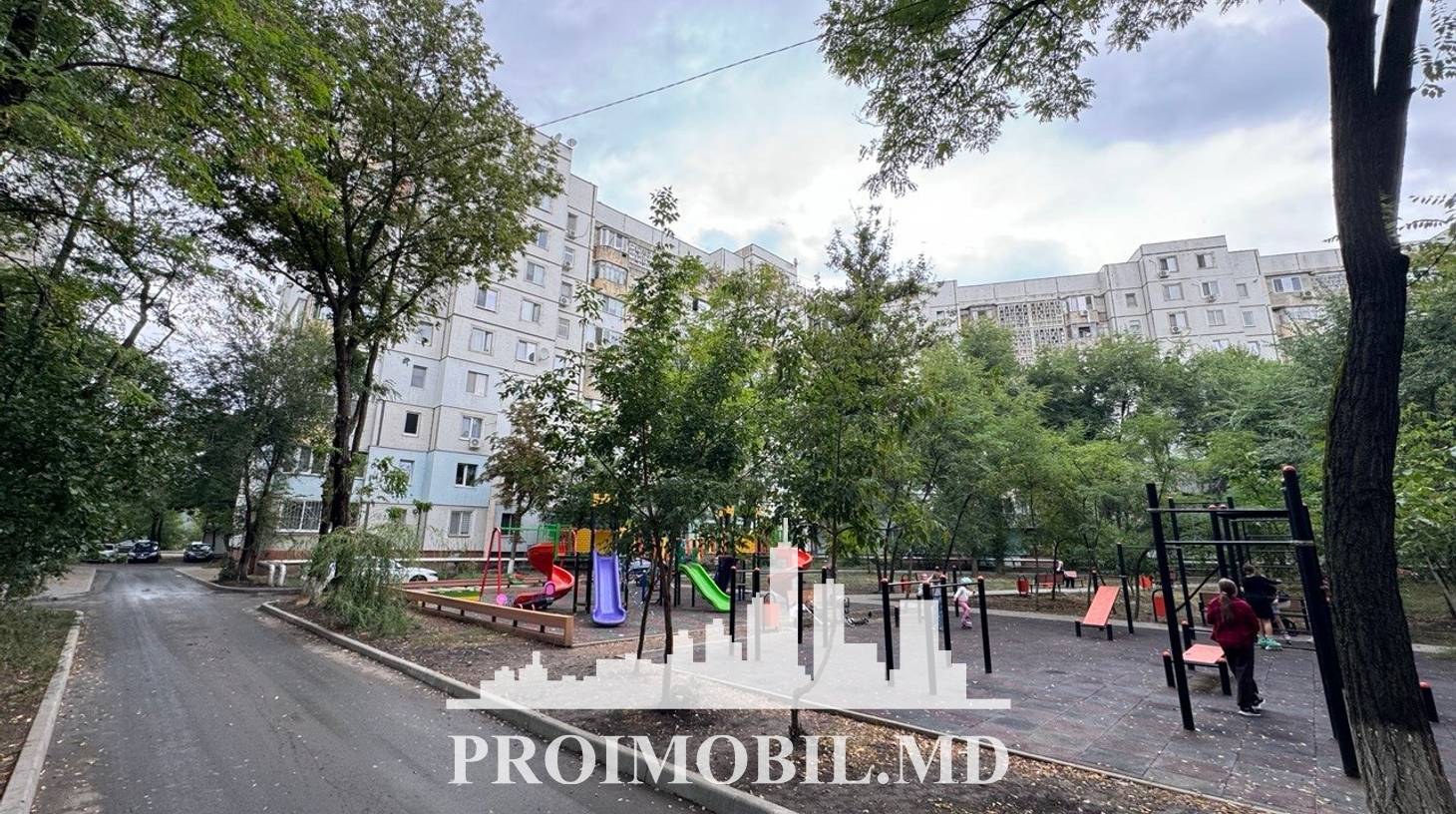 https://images.proimobil.md/4odhmrtHXmIS-Mn83si8cuEp4TB9eBv3pqSbQwU6TF0/watermark:0.75:so:0:30:0.39/resize:fill:1460:816:1/gravity:ce/bG9jYWw6Ly8vZXN0YXRlL2xyLzBlYmQ0NjVjLTU0NjktNDM3MS1hZTY5LTg1YjkyZGNiNTRiNi5qcGVn