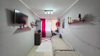 https://images.proimobil.md/4xHMH4jreootad9t8pExRsVrRG9JWwPS2eaQJU9tJ90/resize:fill:350:198:1/gravity:ce/bG9jYWw6Ly8vZXN0YXRlL2xyLzE1ZjA0MzRhLWU0ZjAtNDZjYS1hNmY4LTY2MjQwMTM2YjkyZC5qcGVn