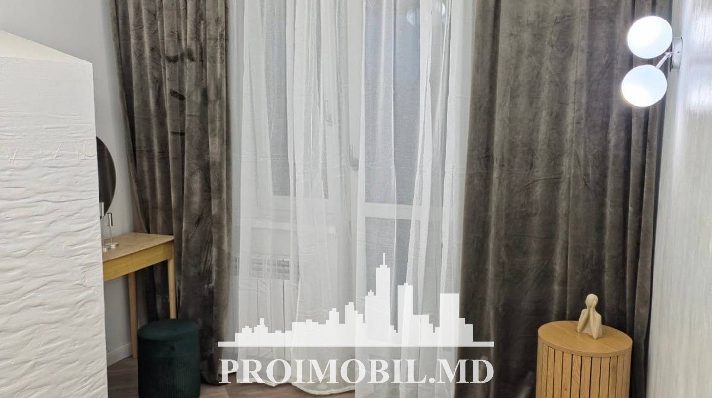 https://images.proimobil.md/4ykub2j3cysRYDePaR0HmKcwiFBy1Xs0f80pnUwzemY/watermark:0.75:so:0:30:0.39/resize:fill:1460:816:1/gravity:ce/bG9jYWw6Ly8vZXN0YXRlL2xyLzkzMmU5YjdjLTMyY2UtNGUzMS04YWI5LWFkMWM4MDZkZWIxMy5qcGVn