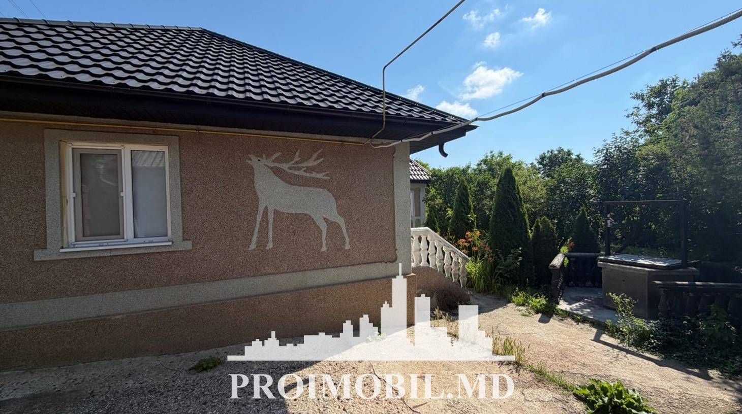 https://images.proimobil.md/4zSiG_MxxLdLaWPEDlqyKBdak_Yvv_yZjRifyVCn0g0/watermark:0.75:so:0:30:0.39/resize:fill:1460:816:1/gravity:ce/bG9jYWw6Ly8vZXN0YXRlL2xyLzUxYmFkMjU0LWRiOTctNDU0OS1hYmEwLWFhMTAxZmZlNjk3MC5qcGVn
