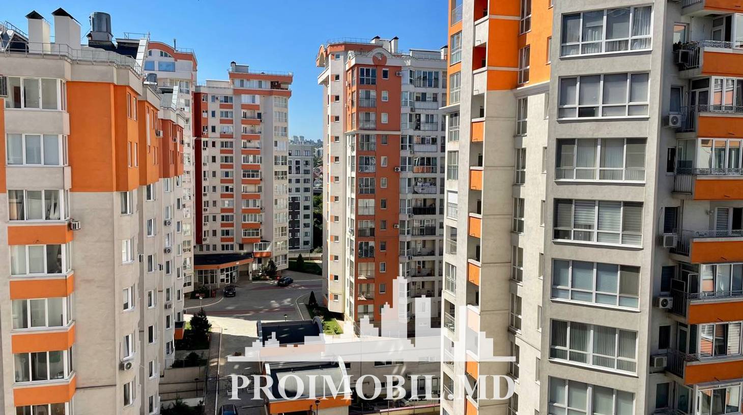 https://images.proimobil.md/53Vl_rqe7pFPYzsegCPJ2xyiV9Wakfy3A8RuoJlo4jo/watermark:0.75:so:0:30:0.39/resize:fill:1460:816:1/gravity:ce/bG9jYWw6Ly8vZXN0YXRlL2xyLzZlNmExYjQ1LWYzZTUtNDgyMy04MDQ4LTBlOTU1Nzg2MTlhNS5qcGVn