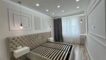https://images.proimobil.md/53oLdgxxPb20GdzIQuGNO32qpi2bi3V3B5oyNJORCzM/resize:fill:350:198:1/gravity:ce/bG9jYWw6Ly8vZXN0YXRlL2xyL2RmOGI4NDQ0LWZiNDctNDUzZC04ZGQ1LWUxYzc3MmRkYzUzZi5qcGVn