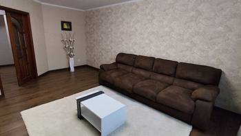 https://images.proimobil.md/59t9P7_JjUt9RN5xZuc_lyVsfaqcS5pz7Dvj47lW6Aw/resize:fill:350:198:1/gravity:ce/bG9jYWw6Ly8vZXN0YXRlL2xyLzkxMjcwMmU1LWNkYTAtNDQ0NC05NWJlLTU4MjZkNjBmODdiNS5qcGVn