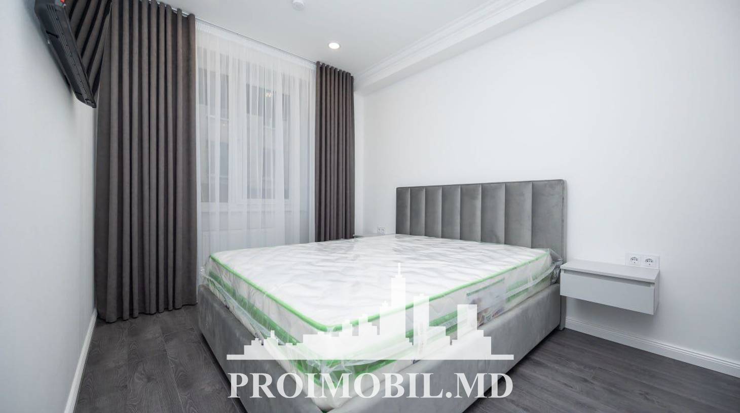 https://images.proimobil.md/5B7aJ2Z20ZxKrNvx4olU_aW-UFjCQGYiD6zteJpFl5U/watermark:0.75:so:0:30:0.39/resize:fill:1460:816:1/gravity:ce/bG9jYWw6Ly8vZXN0YXRlL2xyL2Y1MWM0YjZjLTVhYmQtNDk2Ni04Mzk5LTViZWJkODRiMjliZi5qcGVn