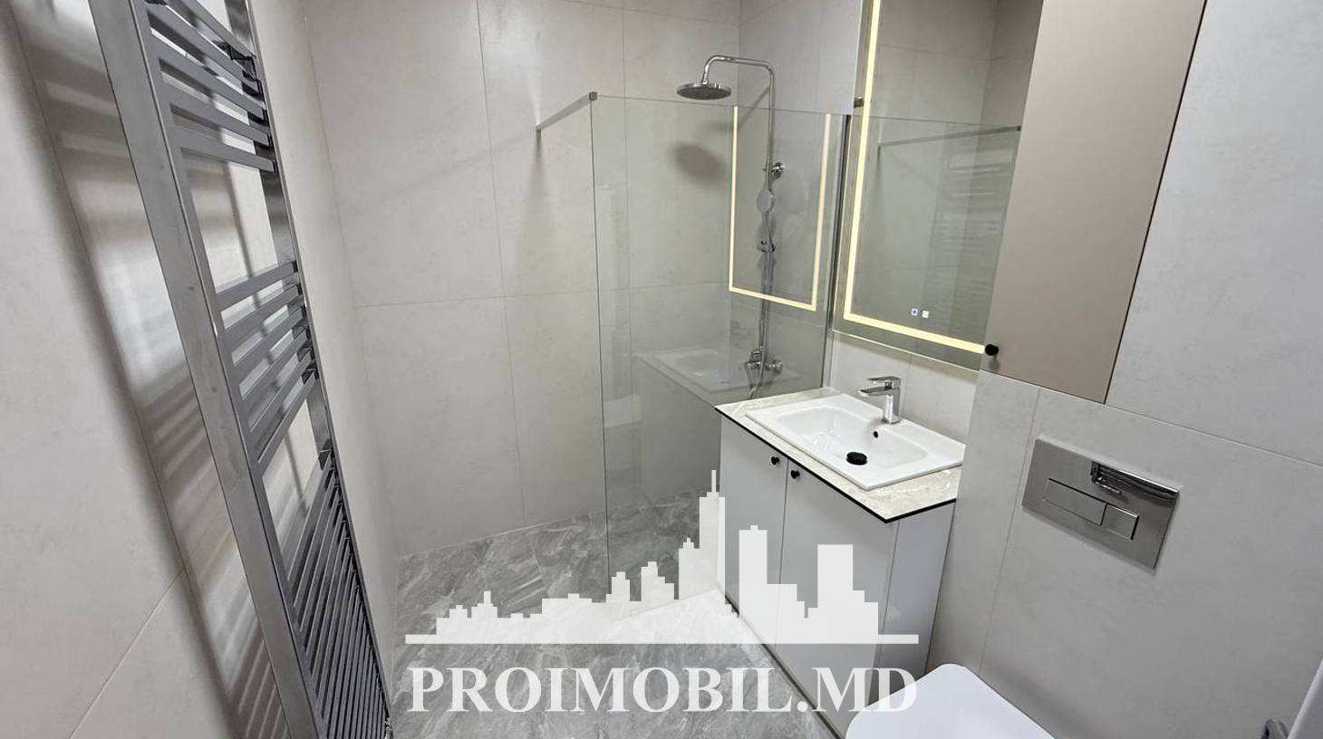 https://images.proimobil.md/5C4S6m0jwh3MnThFnofzXDAE8xUnGiOWmXb8Cwfi-zU/watermark:0.75:so:0:30:0.39/resize:fill:1460:816:1/gravity:ce/bG9jYWw6Ly8vZXN0YXRlL2xyL2RjYmE4MDZlLTc4OWEtNGJlMC1hOWU2LWQwMTFlNzQxZTZmZi5qcGVn