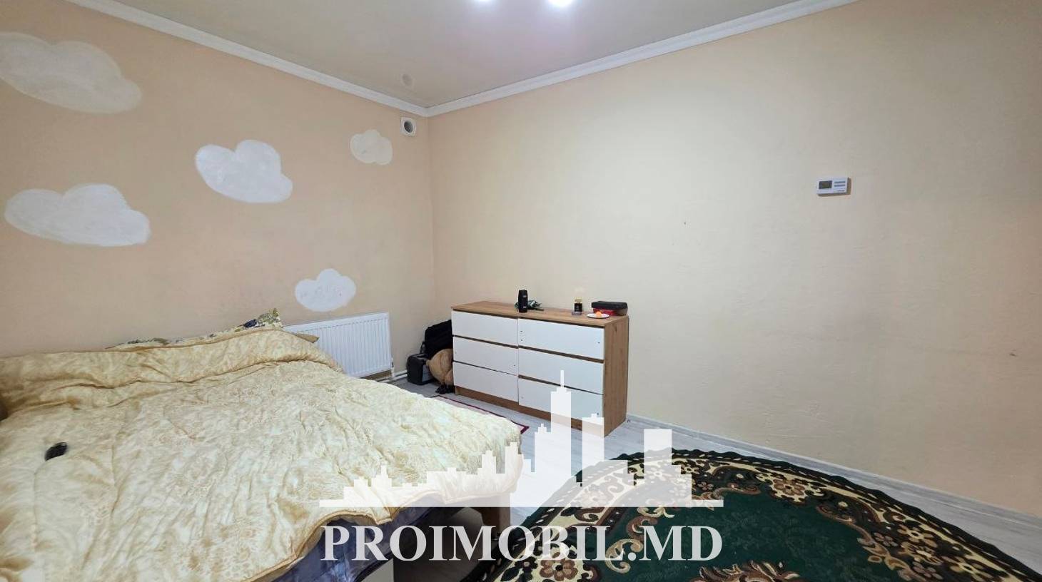 https://images.proimobil.md/5D4nmz_4HxyEQUYvAqFpOA_5JlvYqDheCE4gOIlMACU/watermark:0.75:so:0:30:0.39/resize:fill:1460:816:1/gravity:ce/bG9jYWw6Ly8vZXN0YXRlL2xyLzI4M2MzYzUzLTgxZDctNDZiNi05M2MyLTRlOTg3MmZkMzM3NC5qcGVn