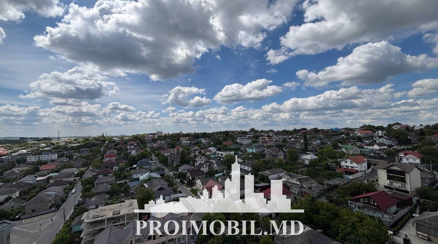 https://images.proimobil.md/5FIBrNhyZ002rz-oKXrxOEDT7qpC4_w9Y70ZBhGEQ2E/watermark:0.75:so:0:30:0.39/resize:fill:1460:816:1/gravity:ce/bG9jYWw6Ly8vZXN0YXRlL2xyLzEzZWM3NWRkLTYyYzYtNDc1Mi04NjA2LWNlODJkNmM0MjZkYy5qcGVn