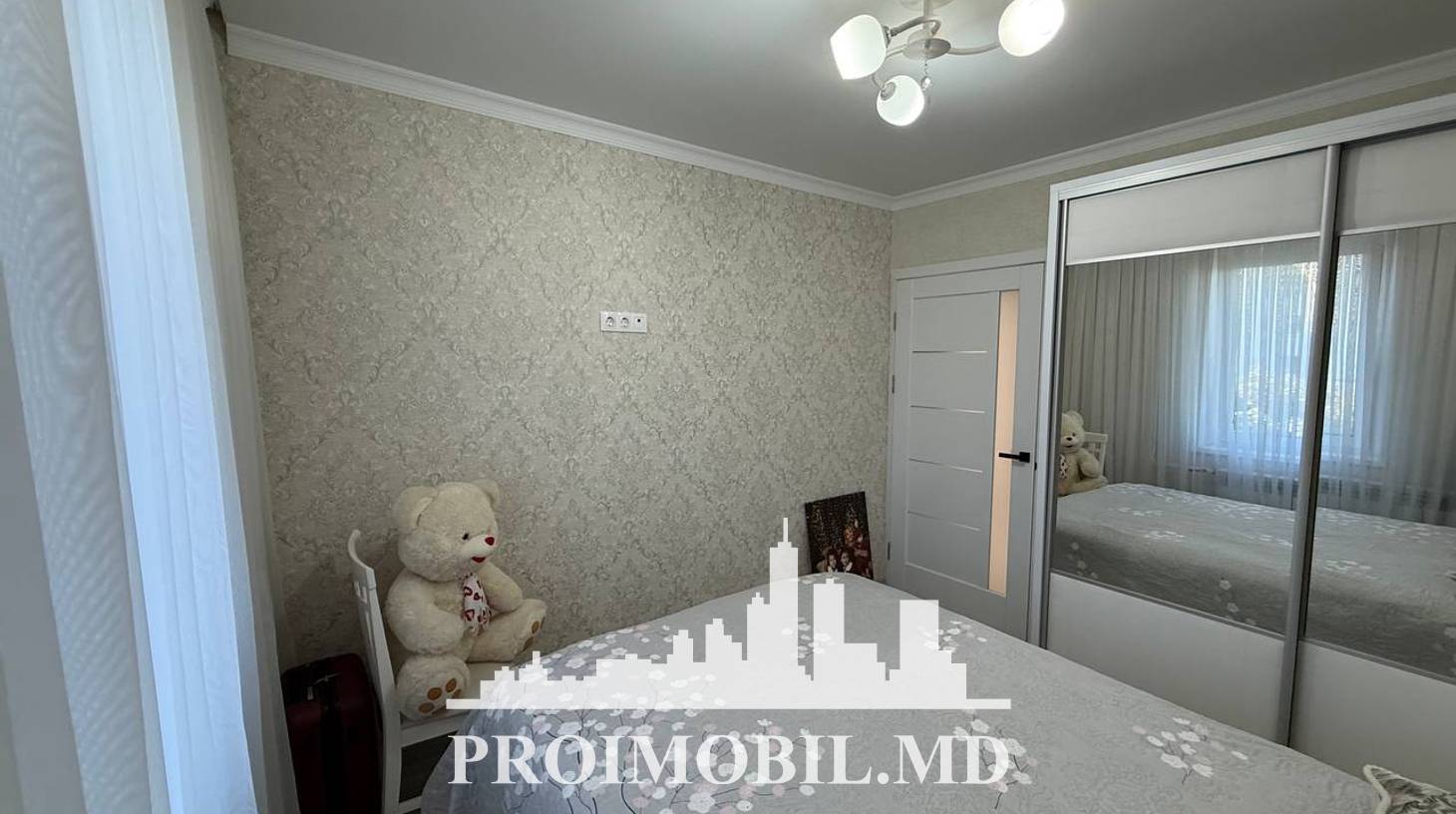 https://images.proimobil.md/5HQzB9ctGfRo8gCdNai7pGEBTLxr0afXHu7Rq5z6TIc/watermark:0.75:so:0:30:0.39/resize:fill:1460:816:1/gravity:ce/bG9jYWw6Ly8vZXN0YXRlL2xyLzA3MzkxN2ZhLThiZTgtNGM1Zi1iY2MxLWMxN2E4ZjNlOGQyNS5qcGVn
