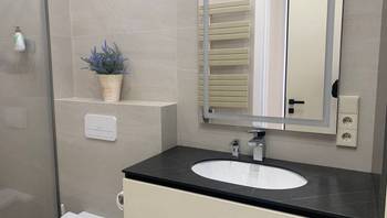 https://images.proimobil.md/5JRYylu5KgYhugJuq4Vv_54riMHZuGDmEOF0ufy-N7U/resize:fill:350:198:1/gravity:ce/bG9jYWw6Ly8vZXN0YXRlL2xyL2U3MjU3NGZiLThmNzctNDZkNy04MmU2LWI3Y2YxNTNiNGFlZi5qcGVn