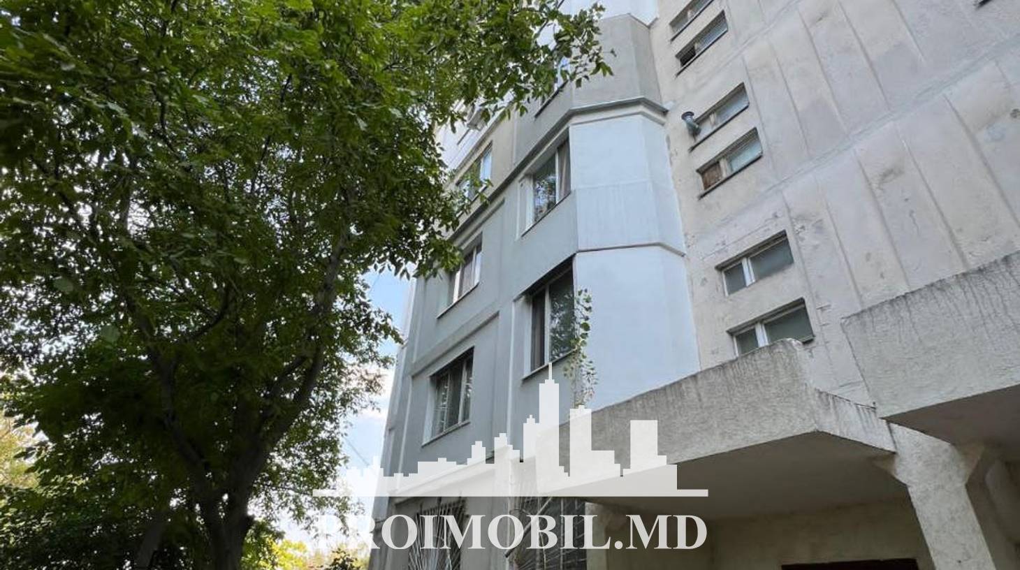 https://images.proimobil.md/5N9qQNt5OaO9KLCbXGDVUs-e-LzbnUo5HD2hbYxaUWg/watermark:0.75:so:0:30:0.39/resize:fill:1460:816:1/gravity:ce/bG9jYWw6Ly8vZXN0YXRlL2xyL2M1OThlMDdmLWE2NjAtNDQxMS1iYjFlLTIyZDc3MTFkN2U2NC5qcGVn