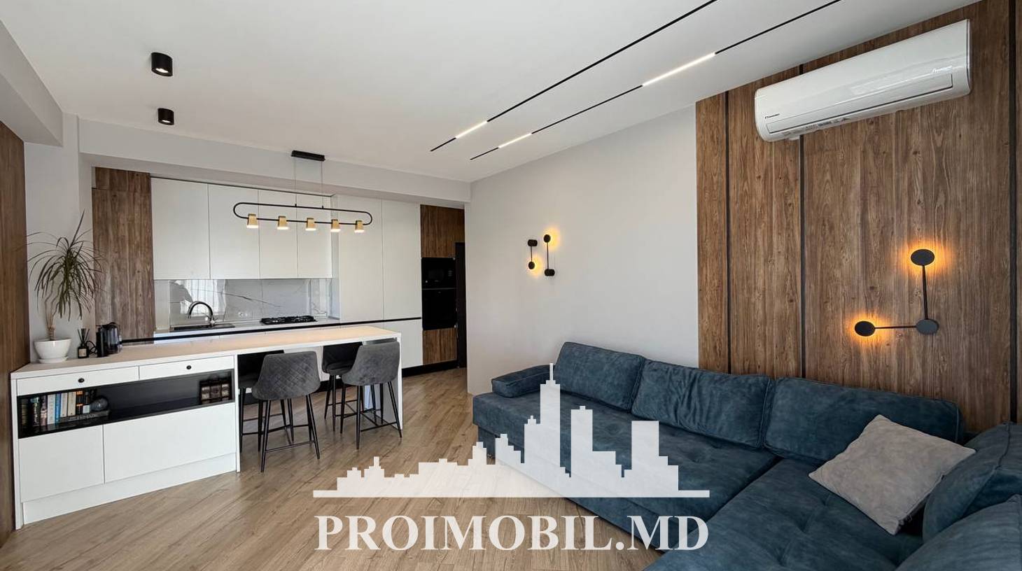https://images.proimobil.md/5VrP7Jb9d7BIlNXE4yLDH8ZktAjkZi_PP3LfUKxamWI/watermark:0.75:so:0:30:0.39/resize:fill:1460:816:1/gravity:ce/bG9jYWw6Ly8vZXN0YXRlL2xyL2QwZWM4YjMwLTVmNTAtNDAyZC05OTczLTNkNTQyNmZhMjEwMy5qcGVn