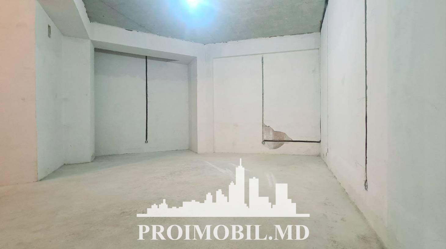 https://images.proimobil.md/5Wrug0h0Y_uH5rPXGXGdOyCoBYdKgljbm9eR73TjetU/watermark:0.75:so:0:30:0.39/resize:fill:1460:816:1/gravity:ce/bG9jYWw6Ly8vZXN0YXRlL2xyLzA0ZWYzODM4LTg3NjUtNDljMy1hNGI0LTdjODNmNzUwY2RkMi5qcGVn