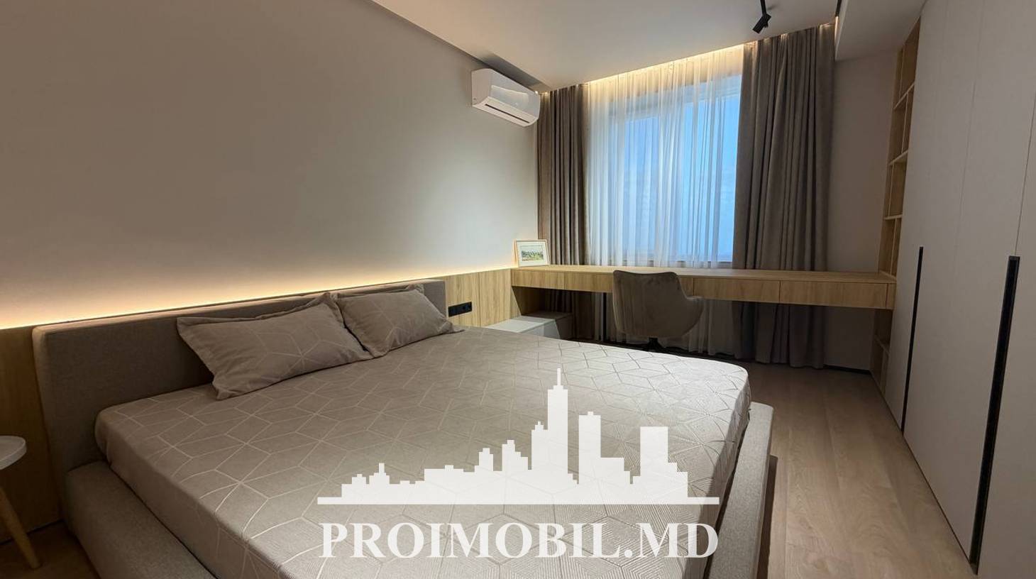 https://images.proimobil.md/5YQjO1Vfgtjfs1VPyKXiYbSMsY80BhgHhm_xkQHzsXA/watermark:0.75:so:0:30:0.39/resize:fill:1460:816:1/gravity:ce/bG9jYWw6Ly8vZXN0YXRlL2xyLzg4ZDExNmNmLTZlODQtNDEwMS05NzZhLTFmNGIwNmEzNTRhMS5qcGVn