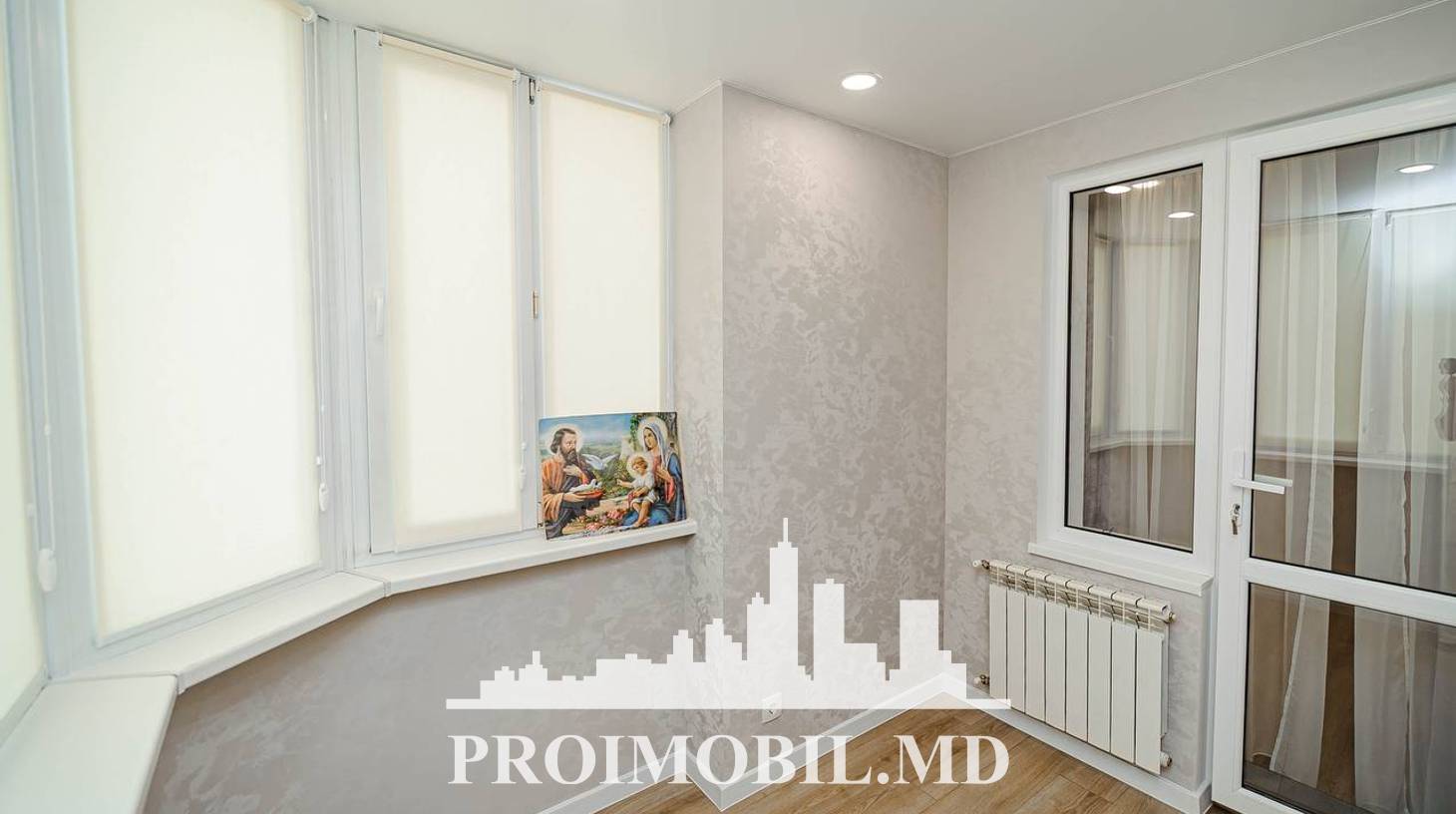 https://images.proimobil.md/5dh5I_RMSouOoKZvchzyLdXO-s-8gV7rNY1-Ky7L4lw/watermark:0.75:so:0:30:0.39/resize:fill:1460:816:1/gravity:ce/bG9jYWw6Ly8vZXN0YXRlL2xyLzFlZTVlMDMxLWJkZTgtNGQxMS1hMDQ2LTEzNTAwM2VmMzAwYS5qcGVn