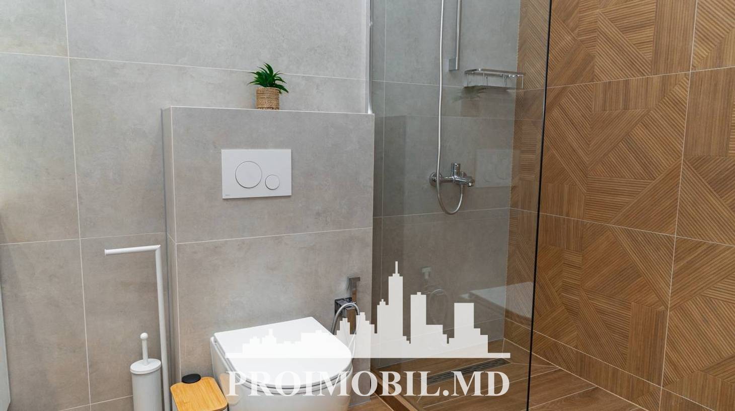 https://images.proimobil.md/5eQyhkZuZsuQYCOEytevtEZg0KBi4YSRJa4p8sHeUwI/watermark:0.75:so:0:30:0.39/resize:fill:1460:816:1/gravity:ce/bG9jYWw6Ly8vZXN0YXRlL2xyL2I2NGFhODBlLWQ2ZjgtNDZlMi1iNjQ3LTE2ZjZmODNiYmUzYi5qcGVn