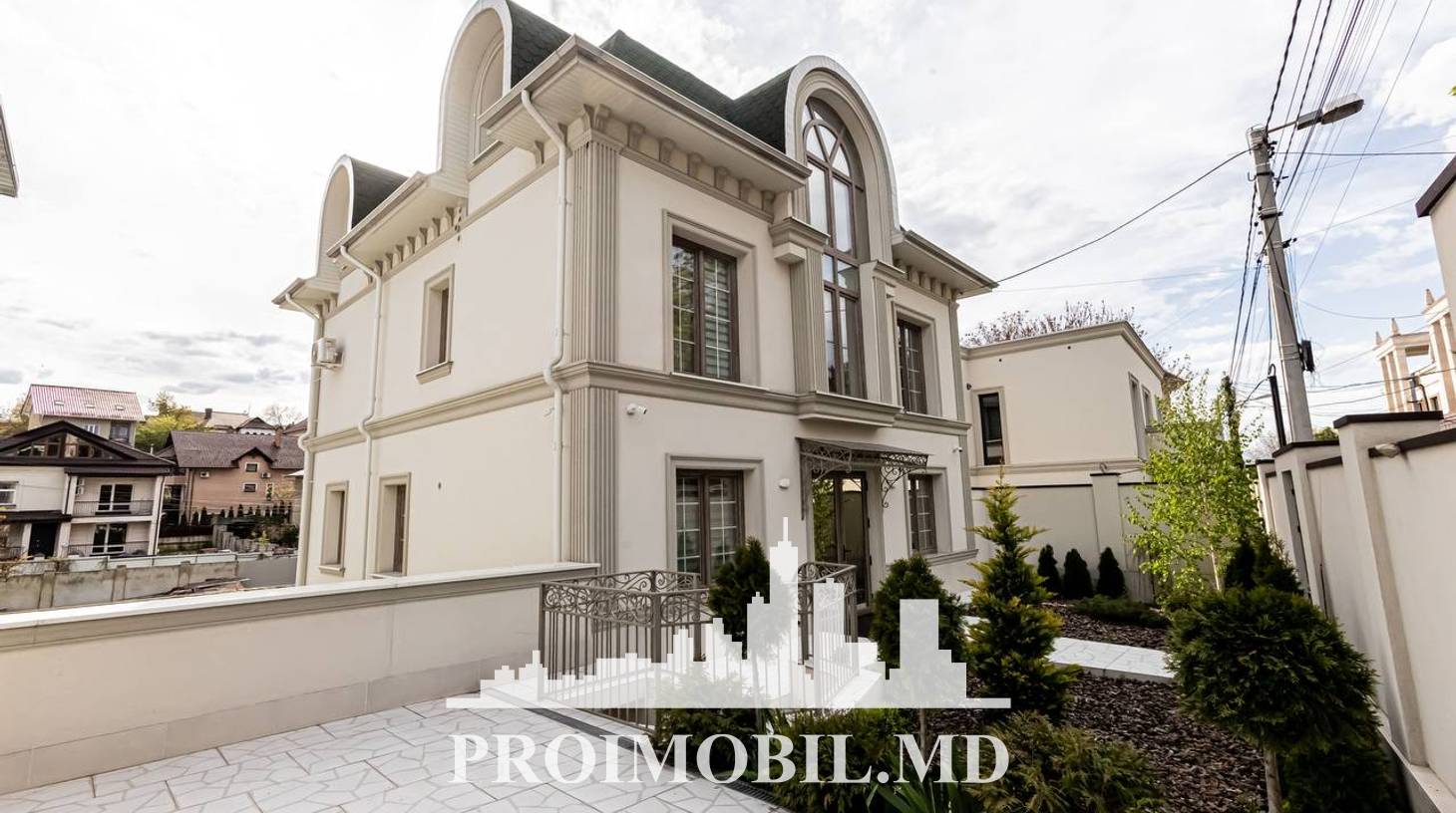 https://images.proimobil.md/5jwVBdDnDsICXsS8jnno-uiTAAkSRTE8YaujGX5h-10/watermark:0.75:so:0:30:0.39/resize:fill:1460:816:1/gravity:ce/bG9jYWw6Ly8vZXN0YXRlL2xyL2RlZWI2Yzg0LWJlNzctNDRhOC1hZjg2LThkZjQwZWUwODcxNS5qcGVn