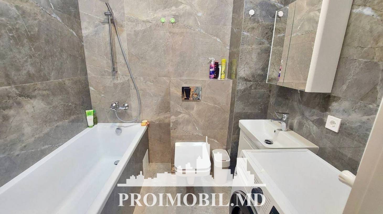 https://images.proimobil.md/5o-6idLV5X5YAQP3986Mq4pvxnqo0A7h4s91UqalbLE/watermark:0.75:so:0:30:0.39/resize:fill:1460:816:1/gravity:ce/bG9jYWw6Ly8vZXN0YXRlL2xyLzBkNjMxOGFiLTdmOTQtNDc4OS04ZDk3LWFkOWVlYTUxMjE4ZC5qcGVn
