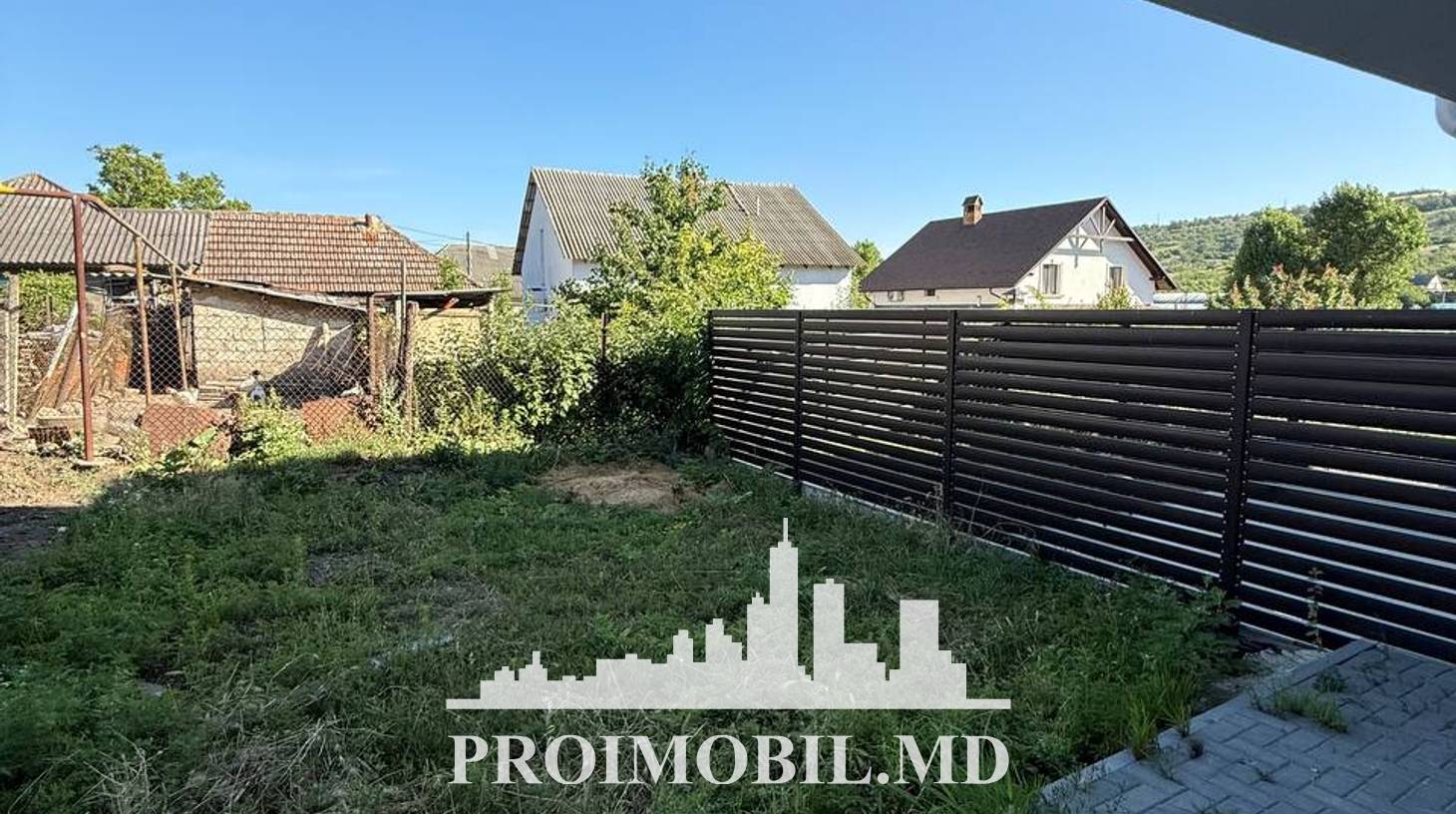https://images.proimobil.md/5ogfXQ7RJ77EWvN9P-TaAkNQXILPbHeYjnko4lxCA1k/watermark:0.75:so:0:30:0.39/resize:fill:1460:816:1/gravity:ce/bG9jYWw6Ly8vZXN0YXRlL2xyLzk5Mjg2NDY0LTNmZjAtNGE0ZC05NGE2LWUwZjBiODdkZjljZC5qcGVn