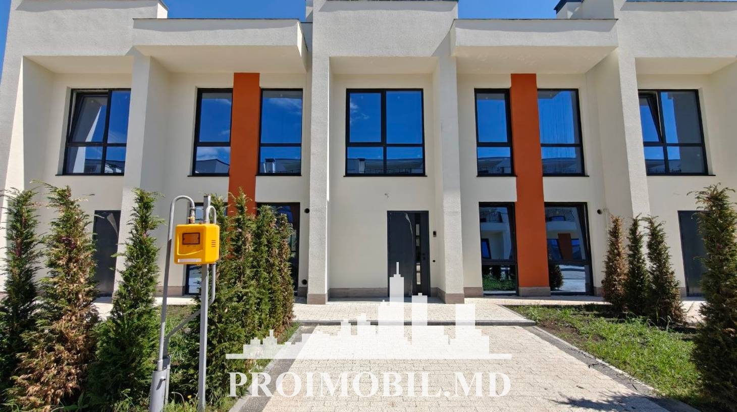 https://images.proimobil.md/5pKyB7DHZbR33OcjlOJl-_vdOB9mGlyOL60Y5vXWEQk/watermark:0.75:so:0:30:0.39/resize:fill:1460:816:1/gravity:ce/bG9jYWw6Ly8vZXN0YXRlL2xyL2UwZmI4ZTM5LTMyODYtNDNiNC1iNGJmLTk0ZTFlMTIxODFlOS5qcGVn