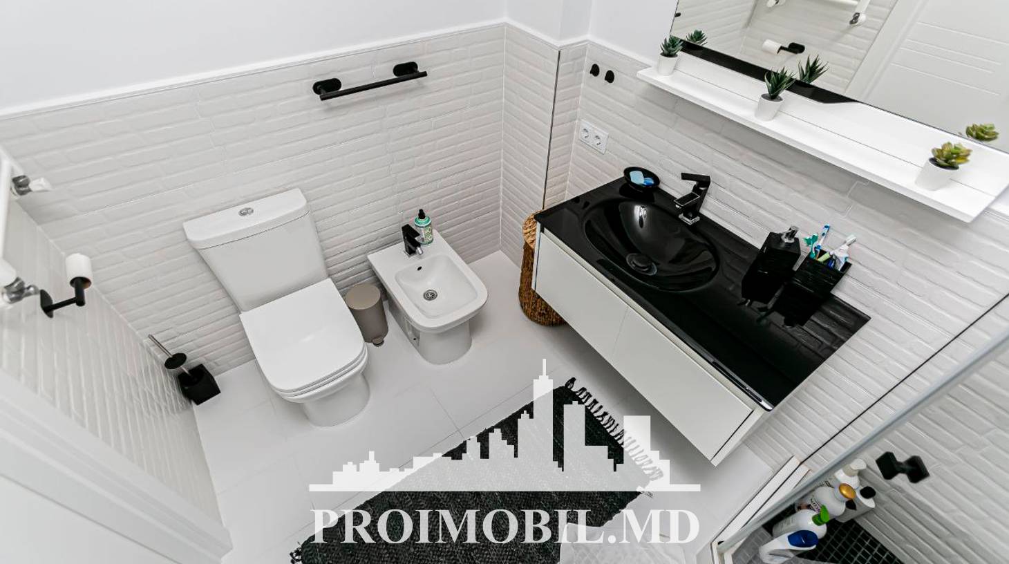 https://images.proimobil.md/5qSufqQWgUb_Ja6-ShQhhWnCGT5H2zGzztDcxSvTADI/watermark:0.75:so:0:30:0.39/resize:fill:1460:816:1/gravity:ce/bG9jYWw6Ly8vZXN0YXRlL2xyLzZmZmYyZGE0LTY0MWUtNGY5NC04YWM5LWNiYmZlNjcxOGNmZC5qcGVn