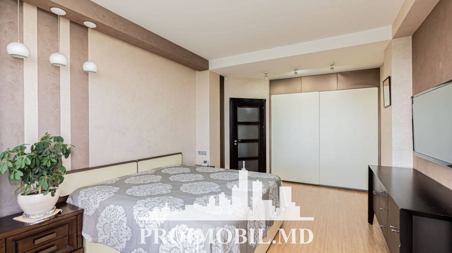 https://images.proimobil.md/5v5rBfPS8rGQZjde0gXhfDbOBZdGWNs9g0nd5c7mwHg/watermark:0.75:so:0:30:0.39/resize:fill:1460:816:1/gravity:ce/bG9jYWw6Ly8vZXN0YXRlL2xyLzJhMWUwMjdkLWY1NDAtNDFjNy1iY2UyLTc4NmZjMWVlNWY0ZC5qcGVn