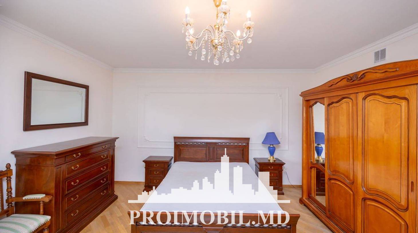 https://images.proimobil.md/5x9i0O9frtkt5nWgfD2zq_qXTn9GCOGRcpD65z3N3yE/watermark:0.75:so:0:30:0.39/resize:fill:1460:816:1/gravity:ce/bG9jYWw6Ly8vZXN0YXRlL2xyLzU1YmFhZWU2LTY3ZDYtNDg4Ny04MGQxLTg3MjkyNGMzYjM5MC5qcGVn