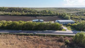 https://images.proimobil.md/6-h2pXUwTdpmaU27fAiO41Tp_CjuPCwfNl7EGL7H1Ps/resize:fill:350:198:1/gravity:ce/bG9jYWw6Ly8vZXN0YXRlL2xyLzFkMzQyM2NmLWJmOGMtNGFiNy1hNWRmLWRmYjA5ZTJjNGNkZC5qcGVn