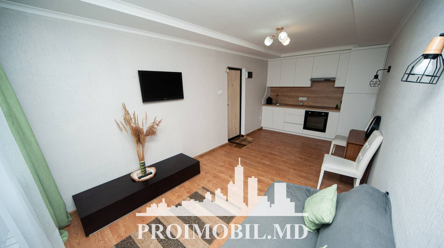 https://images.proimobil.md/617pdzM75oat97Oh15a4PgTUFEP1_NKmhj5TjrnF448/watermark:0.75:so:0:30:0.39/resize:fill:1460:816:1/gravity:ce/bG9jYWw6Ly8vZXN0YXRlL2xyLzZiODE5OTcyLTBiNGEtNDRkNy05M2M1LTc4ZDM5ZDI1NDc3My5qcGVn