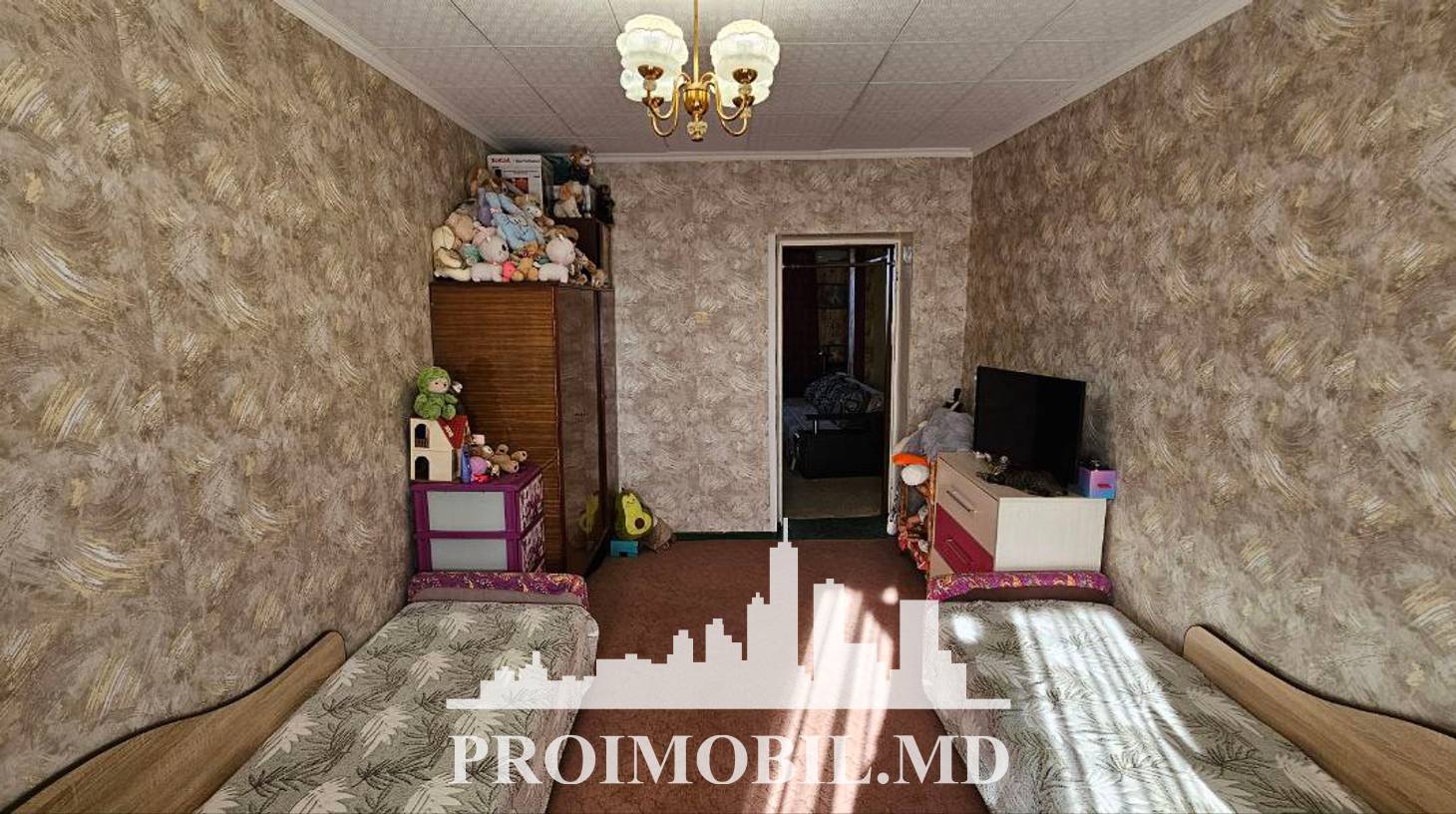 https://images.proimobil.md/61Z_WbcQuxxqgEuBCmVoGnrmQ79h5pvI2KySxy5VX5Y/watermark:0.75:so:0:30:0.39/resize:fill:1460:816:1/gravity:ce/bG9jYWw6Ly8vZXN0YXRlL2xyLzE3NDg0OTM3LTBjN2YtNGYwZS05NDM0LTI5OWFkMGRjZDExNi5qcGVn