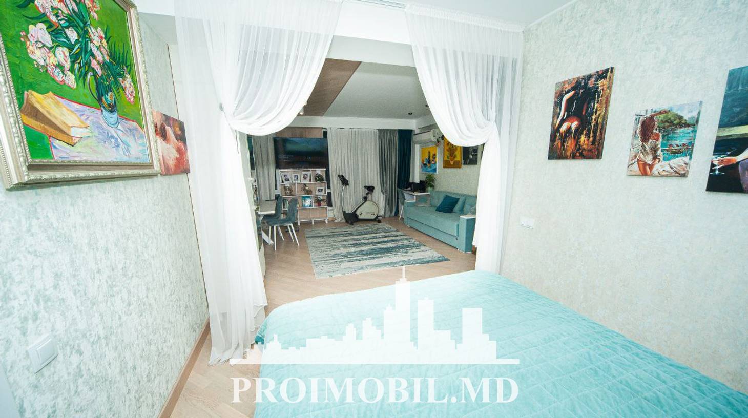 https://images.proimobil.md/64P9X7RArcLIuZgQKhXaGGI2M9R545ScNDN2VATAgKE/watermark:0.75:so:0:30:0.39/resize:fill:1460:816:1/gravity:ce/bG9jYWw6Ly8vZXN0YXRlL2xyLzM3ZGNkMTZiLWQyZDctNGEwZC04NTMzLTZhZTRkZTBmYzE3OS5qcGVn