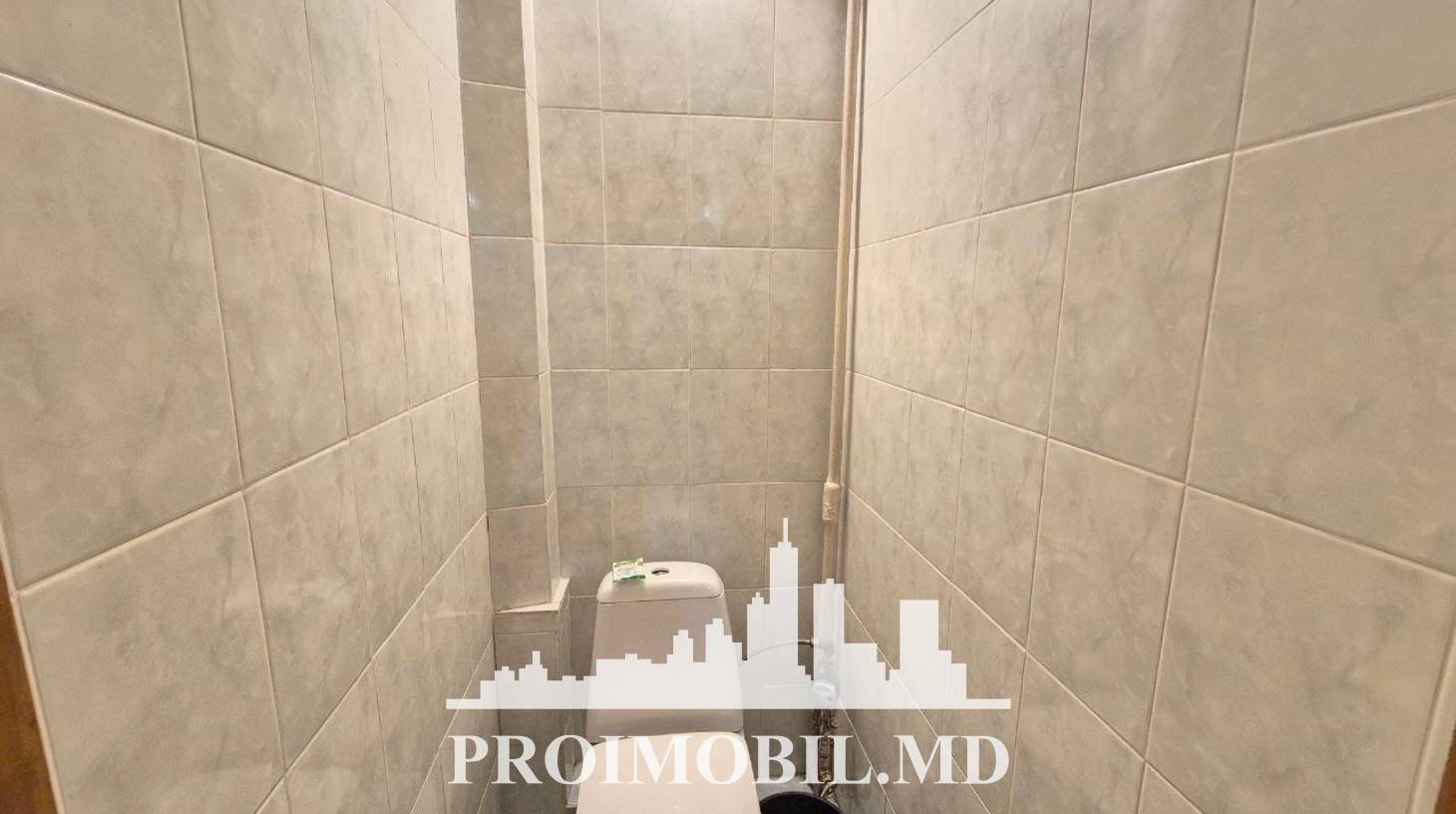 https://images.proimobil.md/66wCKUQ6vanpjZqr6fFEbVrr16mW24yhX3lSV1Ec7UY/watermark:0.75:so:0:30:0.39/resize:fill:1460:816:1/gravity:ce/bG9jYWw6Ly8vZXN0YXRlL2xyLzgyYmE3YjhlLTMzYjktNDQwZC05MzM4LTRmNjZjNTVlNWU5NC5qcGVn