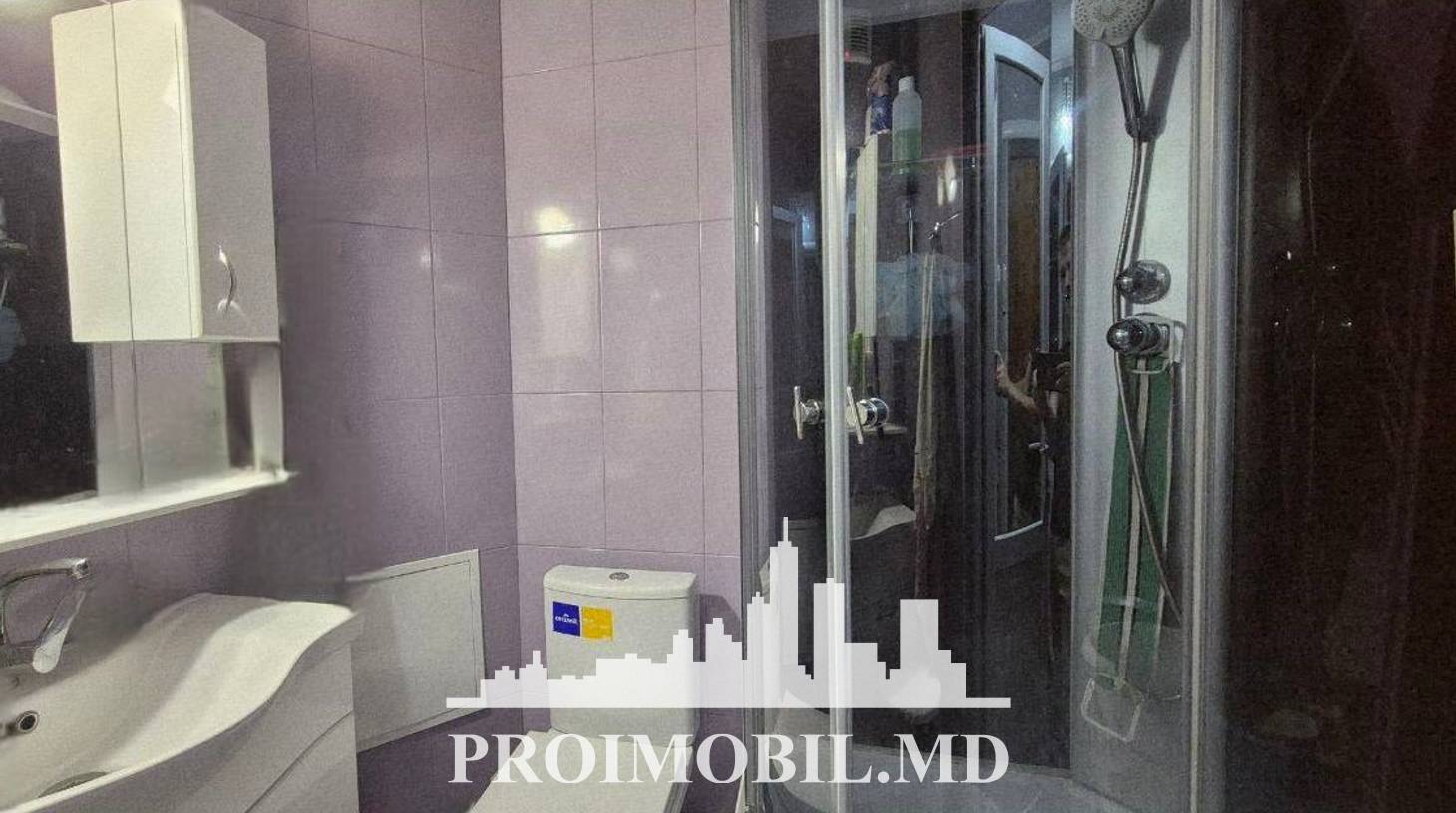 https://images.proimobil.md/66yJnuAb-9ersGOiu3vE3CoA0CQ5D6gWB7v2J_VL_1Q/watermark:0.75:so:0:30:0.39/resize:fill:1460:816:1/gravity:ce/bG9jYWw6Ly8vZXN0YXRlL2xyLzEwMWRhNjQ4LWZlZmQtNGFjMy1iY2IxLTIwNGU4ODhlMGY3ZC5qcGVn